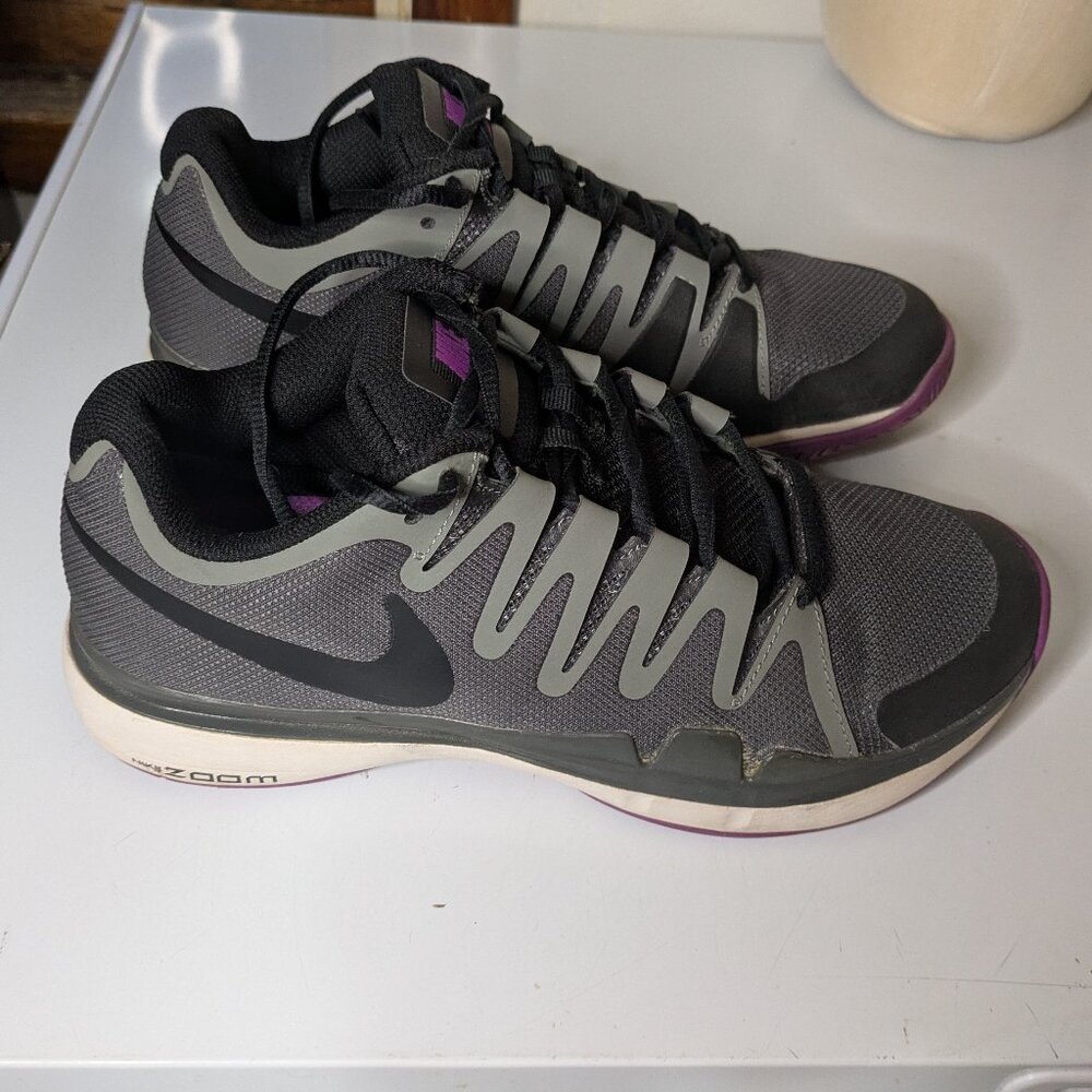 Nike Zoom Vapor Women's Size 7.5 Tour Style #631475 001 Running Sneakers